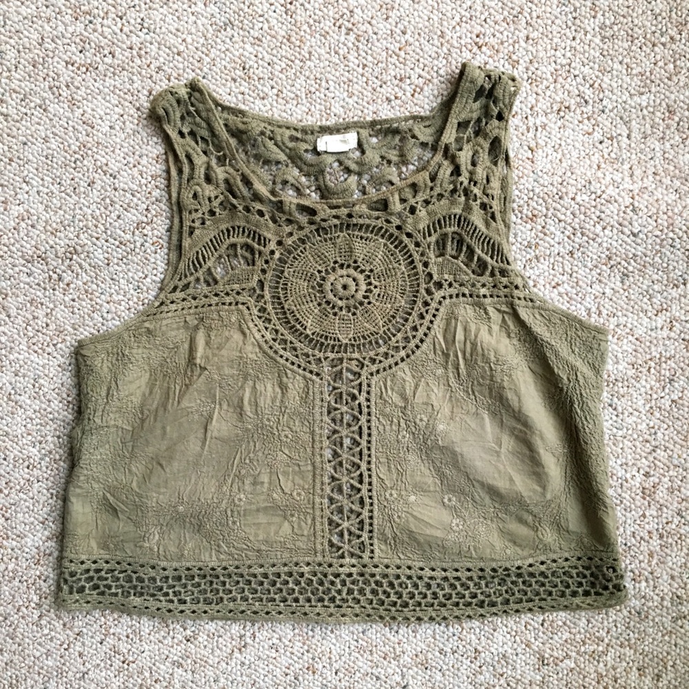 PacSun Crochet Crop Top